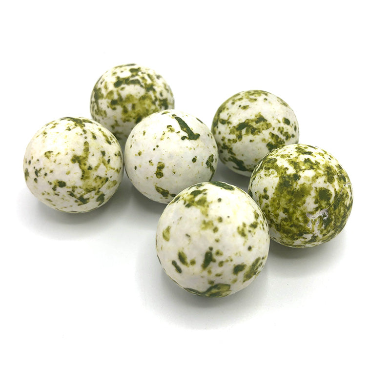 Marmeren praliné marbles suikerbonen wit-groen – hazelnootpraliné met melkchocolade, omhuld door een krokant suikerlaagje, ideaal voor doopsuiker.
