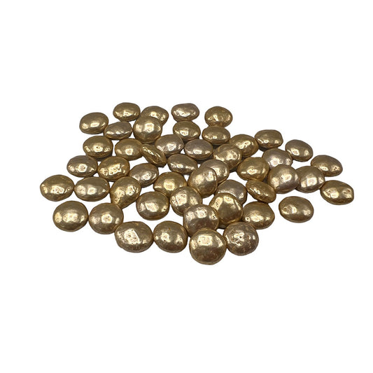 Metallic mini confetti suikerbonen goud – kleine chocoladeboontjes met een suikerlaagje, perfect voor doopsuikerconcepten.