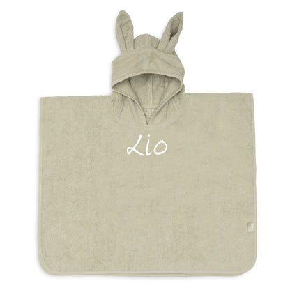 Jollein badponcho Soft Macha met de naam Lio geborduurd vooraan
